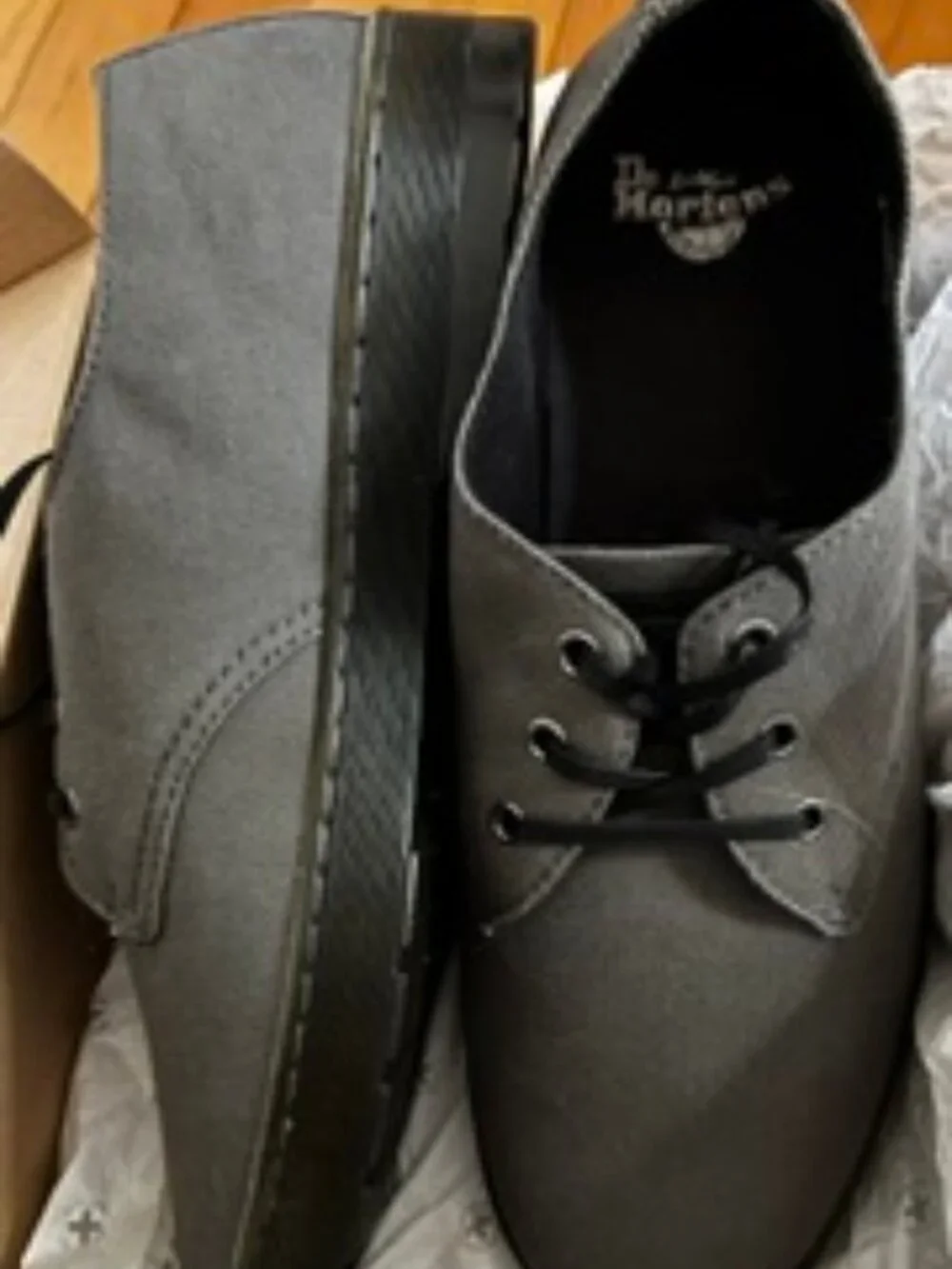 Dr. Marten Delray 3-Eyelet Shoe, Flexible Bounce Soles, Gray canvas, size 14